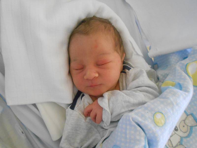 Jakub Drbohlav se narodil 29. července 2020 ve 3:31 hodin, vážil 3080 g a měřil 49 cm. Rodiče Martina Benešová a Radek Drbohlav jsou z Borohrádku. Tatínek byl u porodu.