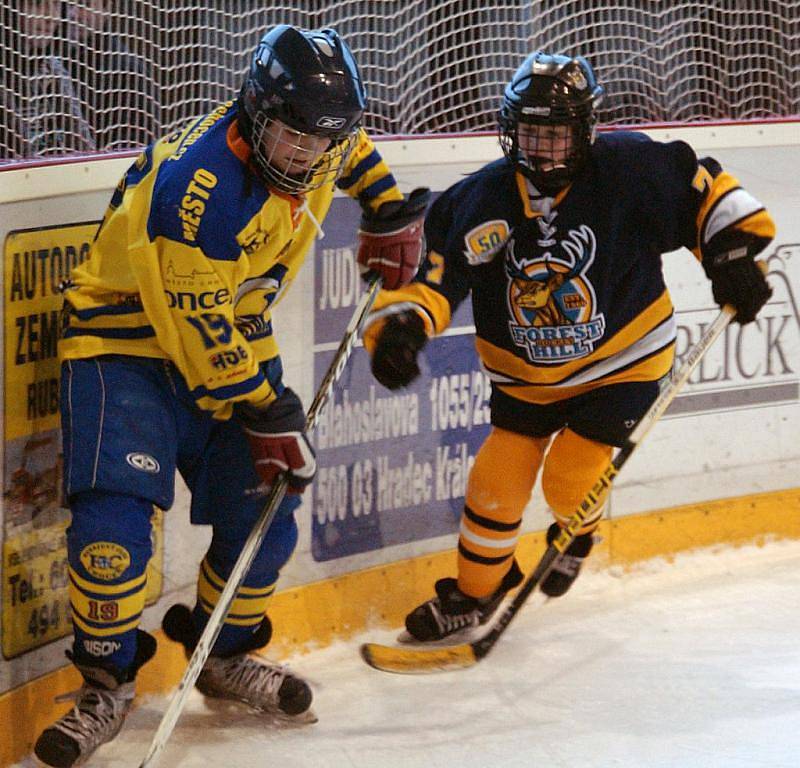 Z utkání starších žáků Forest Hill Toronto - HC Choceň na turnaji v Opočně. 