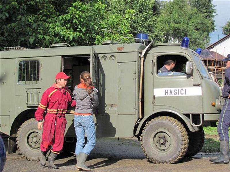 DÍLO ZKÁZY. Takovou spoušť napáchala na Rychnovsku pondělní blesková povodeň. 