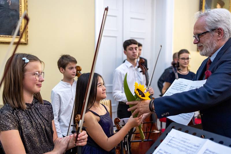 Koncert 64. ročníku Kocianovy houslové a 27. ročníku Heranovy violoncellové soutěže.