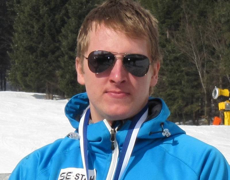 Dva cenné kovy získal na mistrovství světa v Rakousku Pavel Čiháček z TJ Deštné v Orlických horách.   