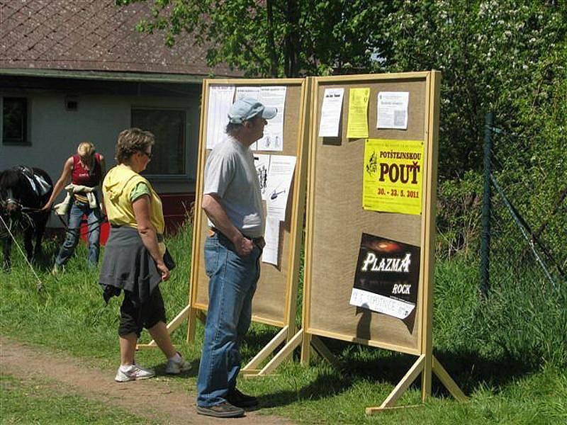 Turistického podniku Přes tři hrady se letos díky přízni počasí zúčastnilo celkem přes sedm tisíc pěších a cyklistů