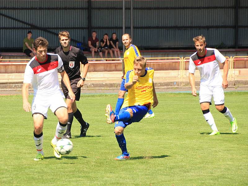 Fotbalový Pohár hejtmana Královéhradeckého kraje: Dobruška - Třebeš.