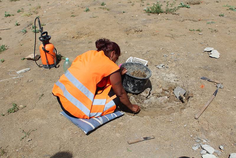 Archeologové objevili u Opočna germánské sídliště a zřejmě i obětiště