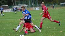 Z okresního derby I. B třídy Sokol Černíkovice - AFK Častolovice (2:1). 