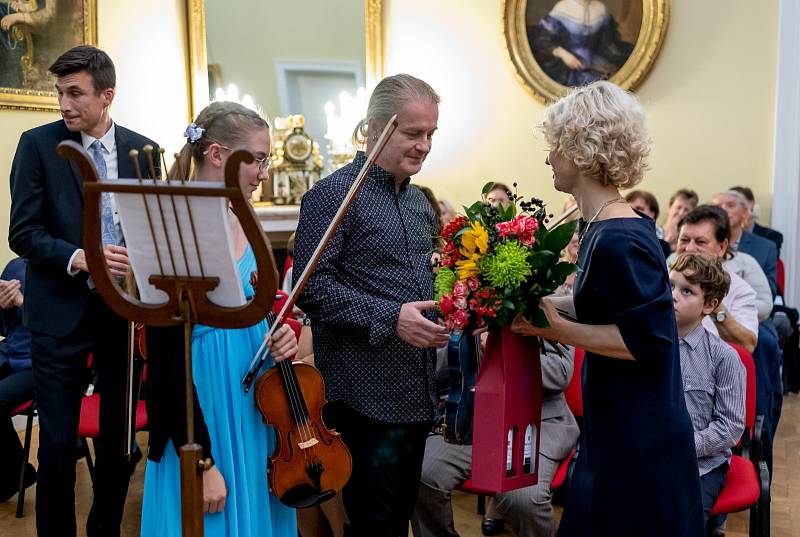 Koncert 64. ročníku Kocianovy houslové a 27. ročníku Heranovy violoncellové soutěže.