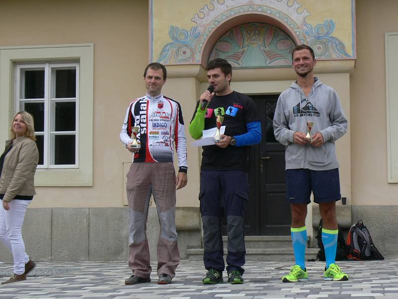 Premiérového běhu Dobruškou se zúčastnila stovka běžců a běžkyň. 