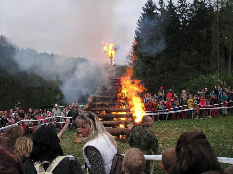 Pálení čarodějnic v Rychnově nad Kněžnou.