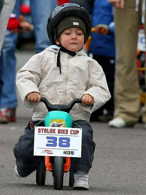 Třetí ročník závodu dětí v jízdě na horských kolech Malý Stalak Bike Cup.