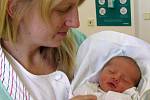 VIKTORIE KUBÍČKOVÁ   maminky Věry a tatínka Jana ze Synkova se narodila 15. března v 14.39 hodin.  Vážila 2620 g , měřila 46 cm. Tatínek se u porodu choval skvěle.