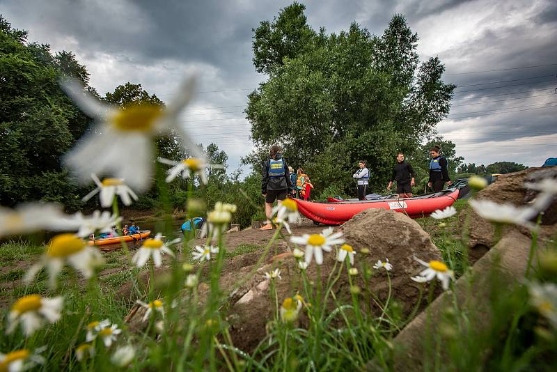 Vodáci na řece Orlici