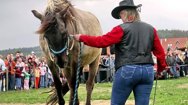 Western Vochtánka Potštejn byla v sobotu 25. dubna 2009 pořadatelem westernového dne na farmě Bolka Polívky v Olšanech u Brna.