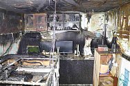 Hořela garáž rodinného domu, škoda je asi 800 tisíc korun.