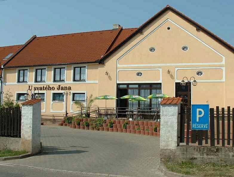 PENZION U SVATÉHO JANA - Hradec Králové–Svobodné Dvory