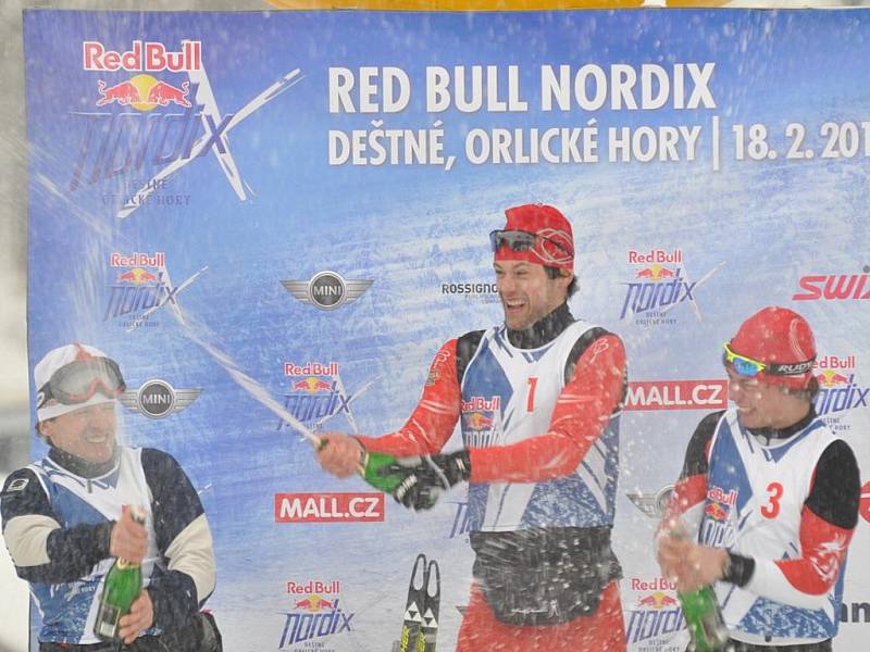 V Deštném v Orlických horách se uskutečnil třetí ročník Red Bull Nordix. Na start náročného závodu se postavilo téměř sto lyžařů