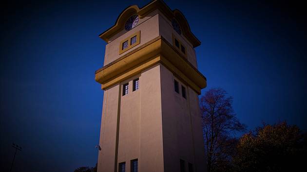 Vodárenská věž v Týništi nad Orlicí.