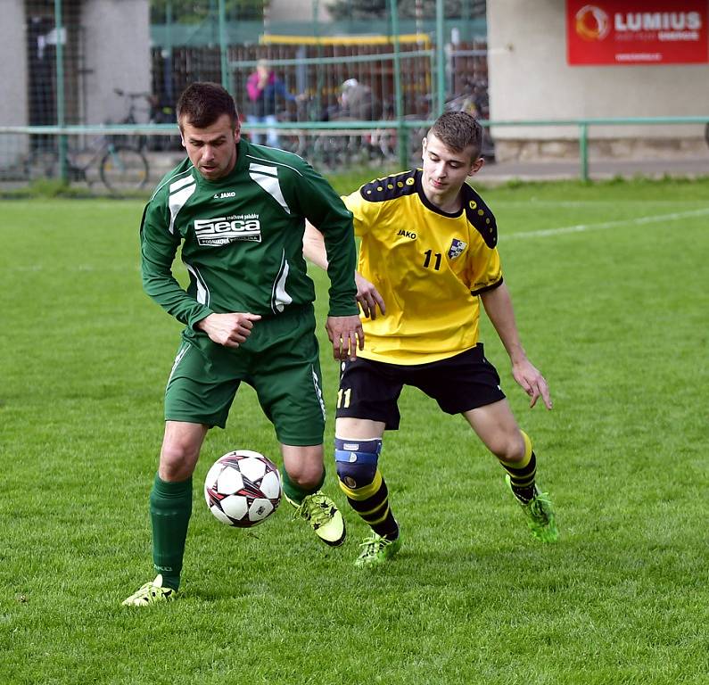 Okresní přebor II. třídy ve fotbale: Borohrádek - Zdelov.