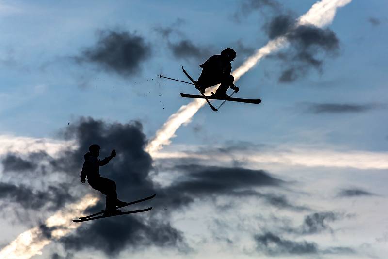 Soldiers - FIS finále Světového poháru v Big air v Deštném v Orlických horách.