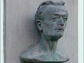 FRANTIŠEK KUPKA se narodil 23. září 1871 v Opočně, jeho rodný dům v Zámecké ulici je stálou připomínkou. Dlouhodobý projekt, který je spojen s jeho jménem, dostává zelenou, záštitu převzal ministr kultury Jiří Besser