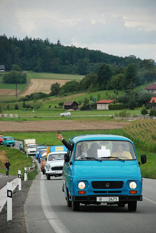 Sraz veteránů Škoda 110R v Kvasinách