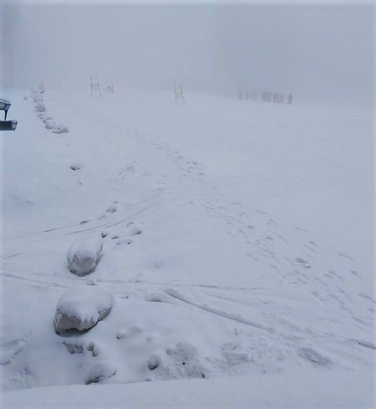 Z čerstvé sněhové nadílky se raduje Ski areálu Šerliškého Mlýna.