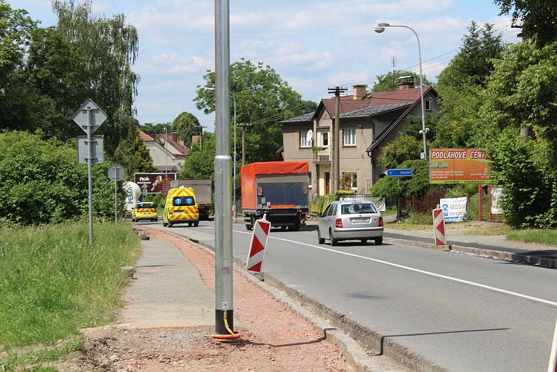 V Doudlebách nad Orlicí musí řidiči počítat s kyvadlovým provozem a kolonami.