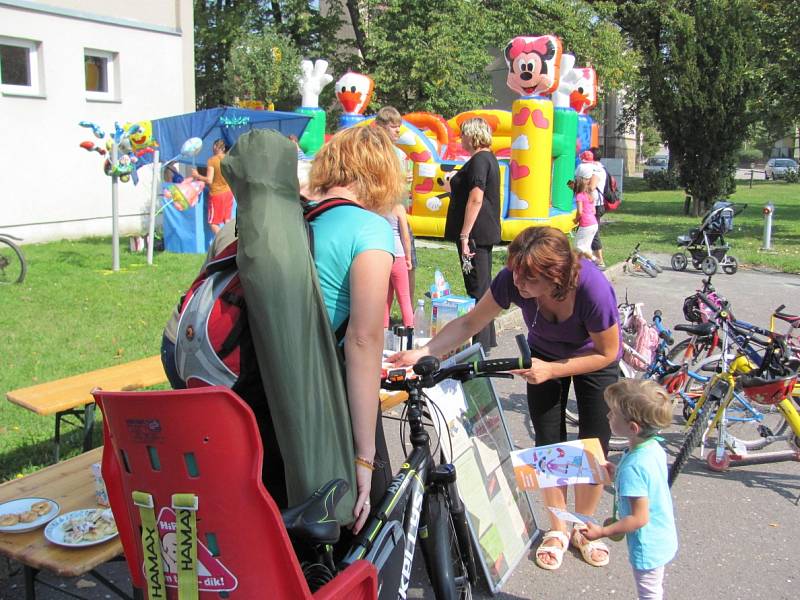 Solnickému loučení s létem dominovala dětská koloběžkiáda