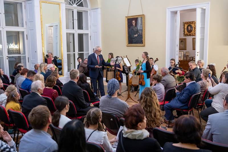 Koncert 64. ročníku Kocianovy houslové a 27. ročníku Heranovy violoncellové soutěže.