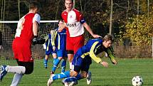 Z utkání krajské I. B třídy Baník - Vamberk - Slavia Hradec Králové (2:2). 