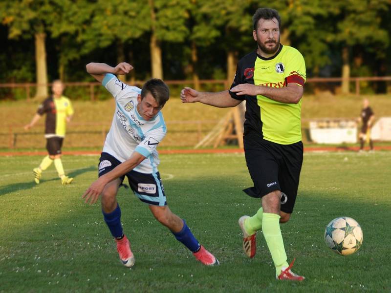 Krajský přebor ve fotbale: MFK Nové Město nad Metují - FC Spartak Rychnov nad Kněžnou.