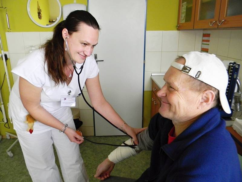 Světový den ledvin slaví i rychnovská dialýza. Nabízí bezplatné preventivní vyšetření.