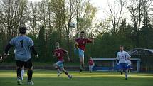 Z utkání krajské I. A třídy Dobruška - Dvůr Králové B (4:0) a Kostelec nad Orlicí - Hořice (4:1). 