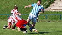 Z utkání krajské I. A třídy Dobruška - Dvůr Králové B (4:0) a Kostelec nad Orlicí - Hořice (4:1). 