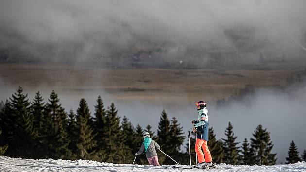 Nový lyžařský areál v Orlickém Záhoří - části Jadrná se poprvé otevřel v sobotu 10. února 2024