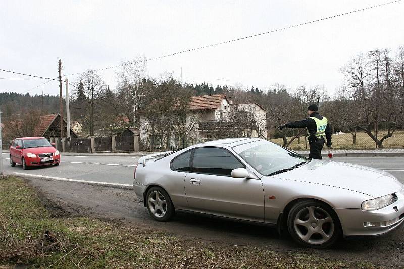 Městská policie Dobruška - měření v obci Chábory.