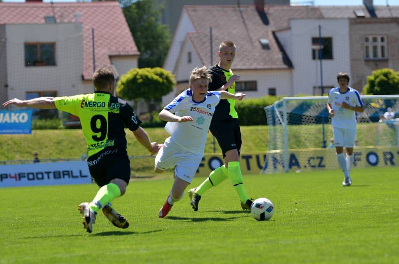 Krajský přebor ve fotbale: FK Kostelec nad Orlicí - FC Spartak Rychnov nad Kněžnou.