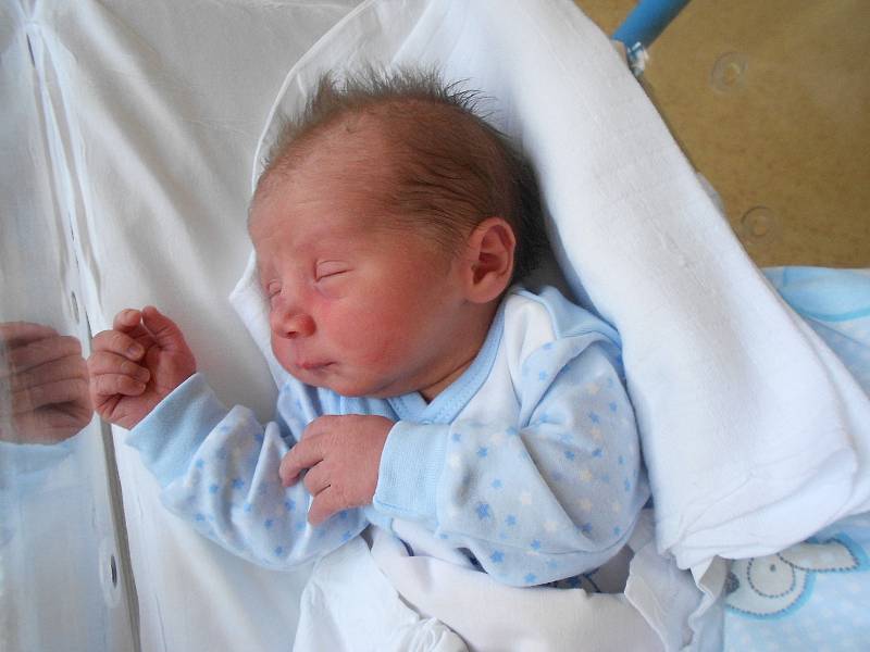 Sebastián Křen se narodil 21. 1. 2021 v 12:10 hodin. Měřil 48 cm a vážil 3 070 g. Hrdí rodiče Karolína Kylarová Lukáš Křenovi jsou z Dlouhoňovic. Tatínek byl u porodu a vedl si velmi dobře. Na Sebastiána se doma těšila sestřička Nela.
