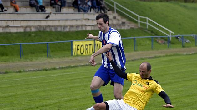 Krajský přebor ve fotbale: FK Kostelec nad Orlicí - FK Chlumec nad Cidlinou.