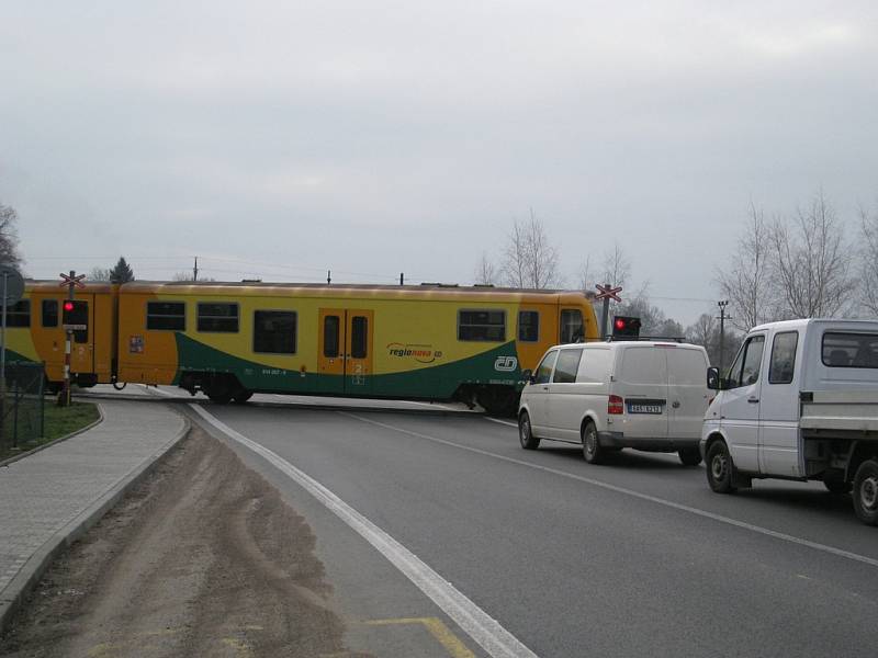 Regionova se nerozjela ze zastávky a zablokovala dopravu.