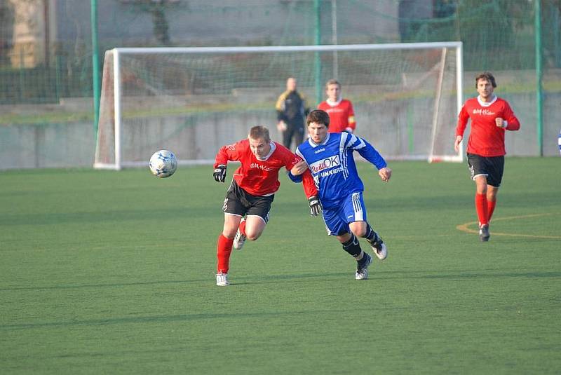 Z utkání krajského přeboru Spartak Rychnov - Nový Hradec (0:2). 