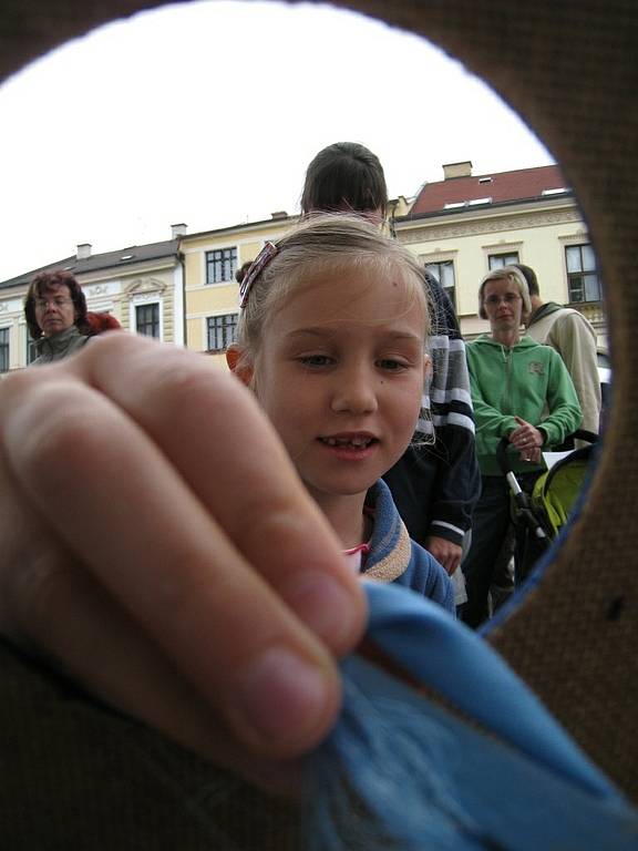 Město ve spolupráci s Déčkem připravily na rychnovském Starém náměstí  Den pro rodinu.