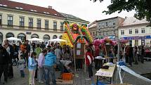 Město ve spolupráci s Déčkem připravily na rychnovském Starém náměstí  Den pro rodinu.