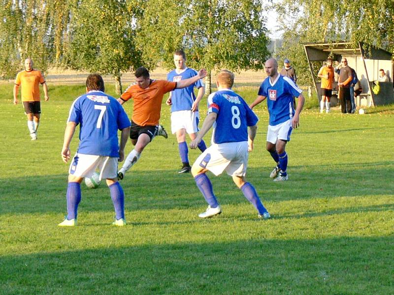 Okresní přebor IV. třídy ve fotbale: Křovice - Domašín.