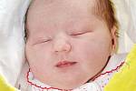 ROZÁLIE ŽĎÁRKOVÁ se narodila 8. července v 01.12 hodin v náchodské porodnici. Holčička vážila 3,1 kg a měřila 48 cm. S rodiči Barborou a Pavlem bydlí v Pohoří. Tatínek u porodu pomáhal a byl mamince velkou oporou. 