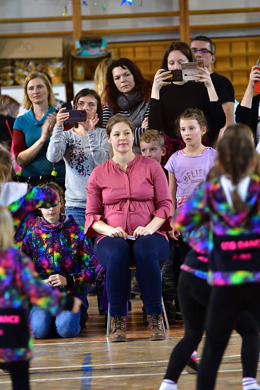 Dětský maškarní karneval v Týništi nad Orlicí.