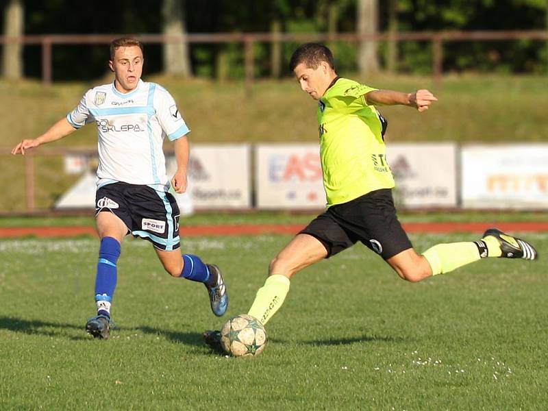 Krajský přebor ve fotbale: MFK Nové Město nad Metují - FC Spartak Rychnov nad Kněžnou.