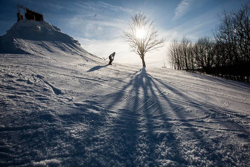 Free ski závody Soldiers 2K18 v Deštném v Orlických horách.