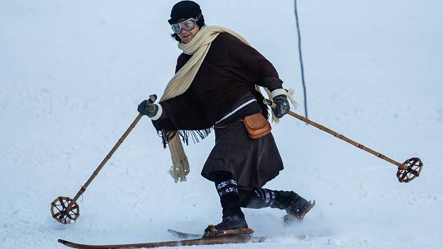 MČR v historickém lyžování Jasanky 2019 v Olešnici v Orlických horách.