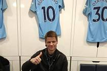 Tomáš Vik v kabině slavného Manchesteru City.