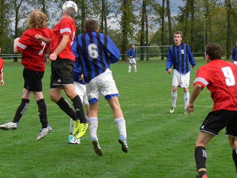 Okresní přebor II. třídy ve fotbale: Ohnišov - Zdelov.